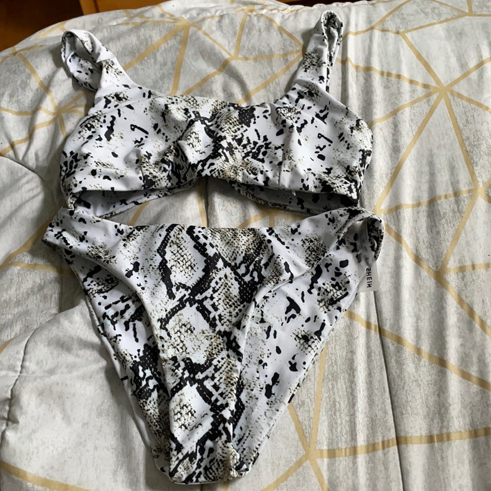 Shein print bikini.